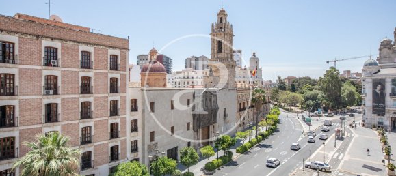 4 Schlafzimmer Wohnung in Valencia, Spain, Nr. 20719 18