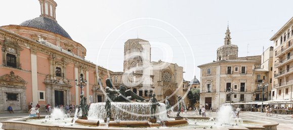 4 Schlafzimmer Wohnung in Valencia, Spain, Nr. 20719 26