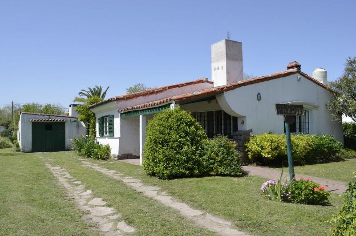 2 bedrooms House in Mar del Plata, Argentina No. 98457