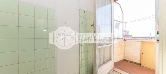 3 rooms Apartment in Rome, Italy No. 286682 19