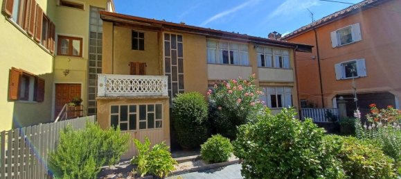 Casa de 5 habitaciónes en Donnas, Italy No. 284068 2