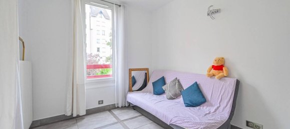 3 bedrooms Apartment in Creteil, France No. 162798 7