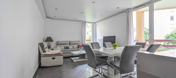 3 bedrooms Apartment in Creteil, France No. 162798 4