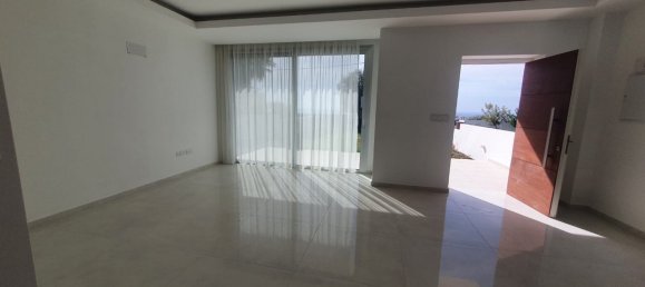3 dormitorios propiedad comercial en venta en Geroskípou, Paphos, Cyprus № 9594 16