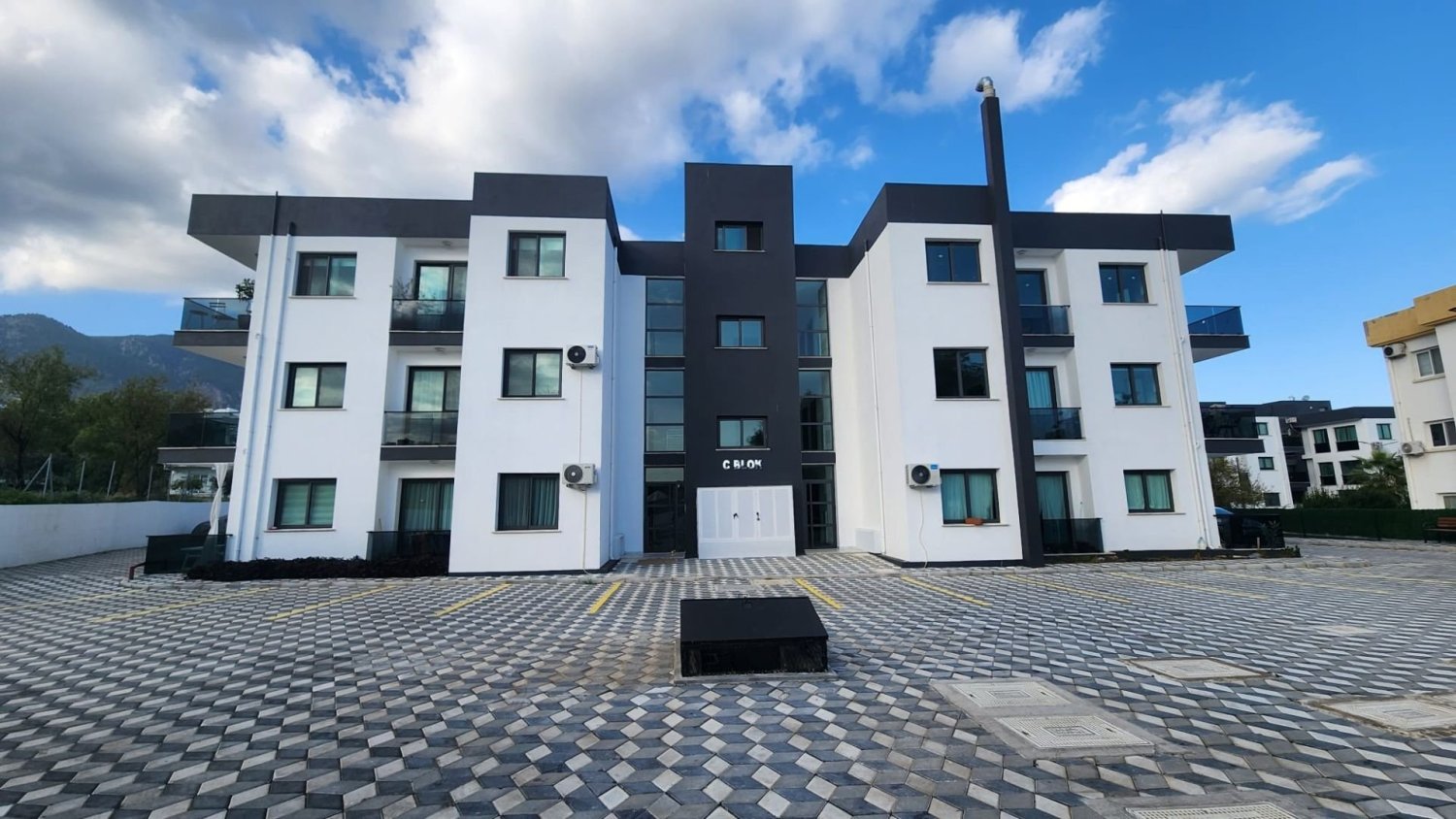 Apartamento de 3 divisões em Alsancak, Northern Cyprus N.º 299