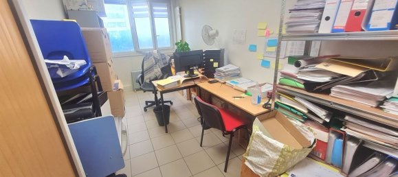 Propiedad comercial en Paris, France 103 m² No. 145771 7