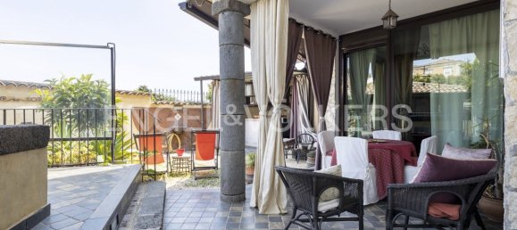 3 bedrooms Villa in Acireale, Italy No. 127150 11