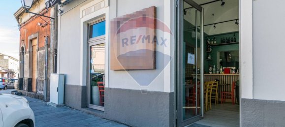 Propiedad comercial de 3 habitaciónes en Nicolosi, Italy No. 58079 6