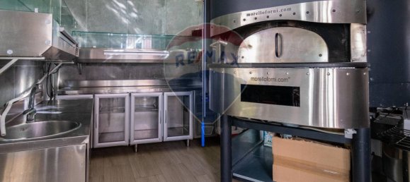 Propiedad comercial de 3 habitaciónes en Nicolosi, Italy No. 58079 4