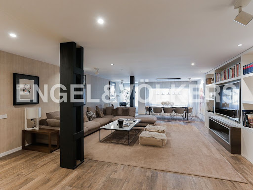 4 chambres Appartement à Valencia, Spain No. 183395