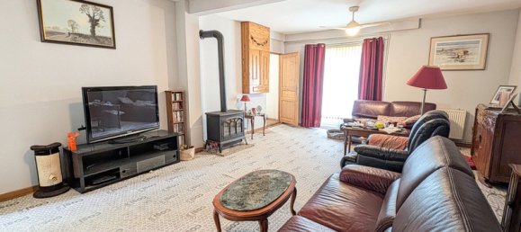 3 bedrooms House in Chaillac, France No. 325645 5