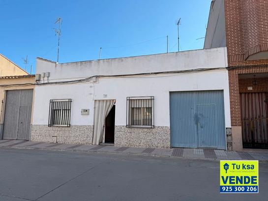 3 bedrooms House in Toledo, Spain No. 268429