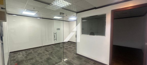 Oficina en Dubai, UAE 96.7 m² No. 102681 4