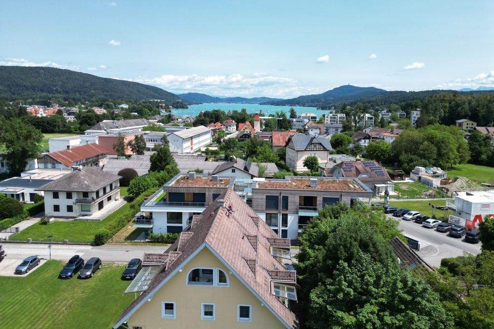 4 rooms Apartment in Velden am Worther See, Austria No. 92091