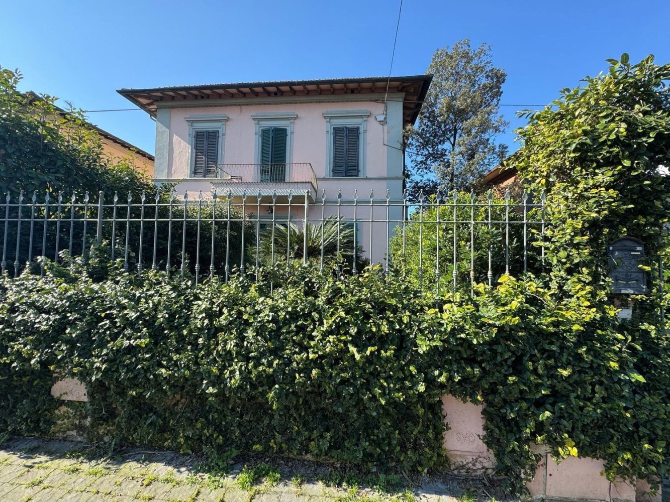 8 bedrooms Duplex in Pisa, Italy No. 336743