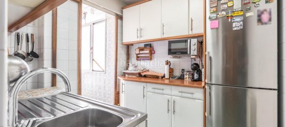 3 bedrooms Apartment in Madrid, Spain No. 138748 14