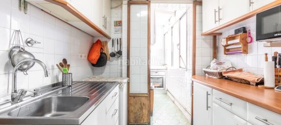 3 bedrooms Apartment in Madrid, Spain No. 138748 16