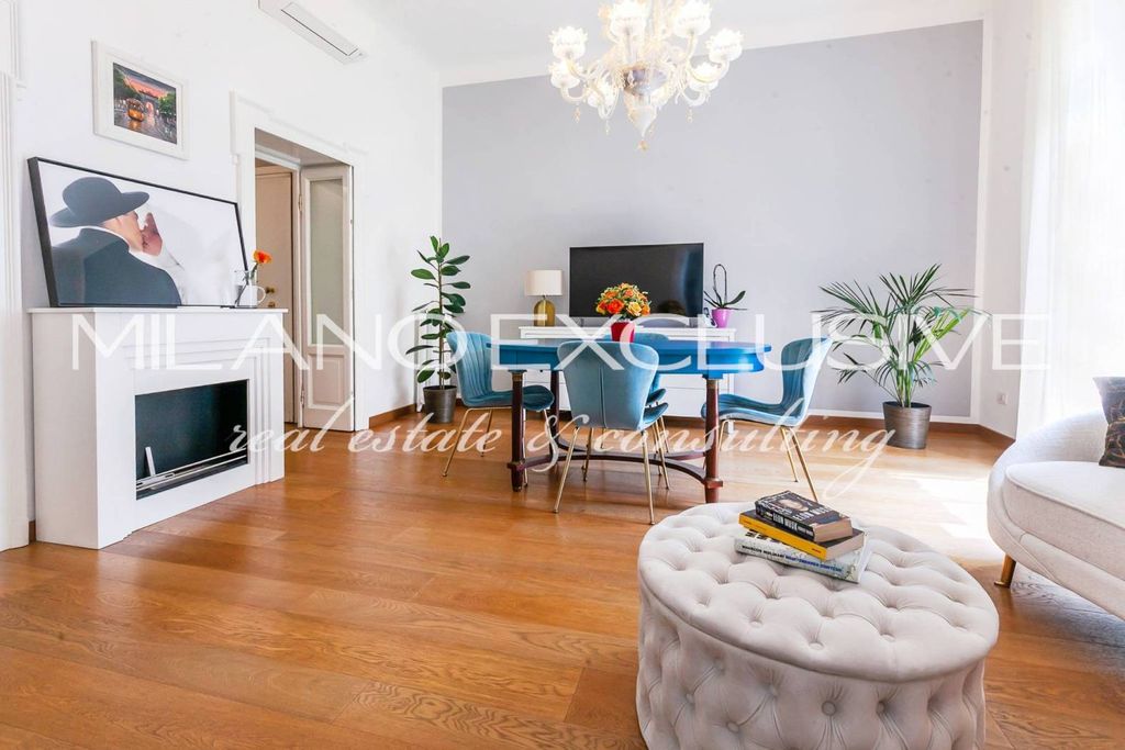 2 bedrooms Apartment in Milan, Italy No. 276802