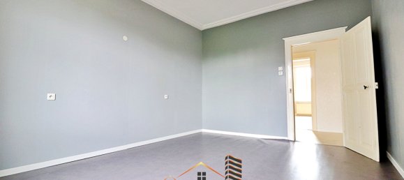 Edifício T4 em Thionville, France N.º 59858 2