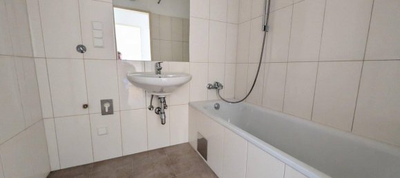 2-salle Penthouse à Mariahilf, Austria No. 31489 10