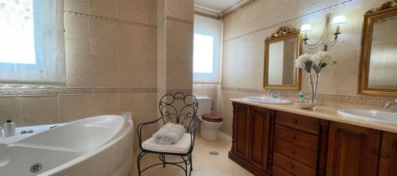 5 غرف نوم منزل في Velez-Malaga, Spain رقم 48257 17