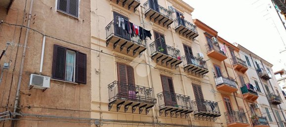 2 bedrooms Apartment in Palermo, Italy No. 52282 18