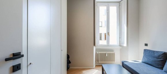 2 bedrooms Apartment in Milan, Italy No. 266772 13