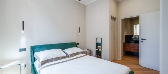 2 bedrooms Apartment in Milan, Italy No. 266772 19