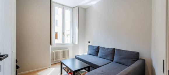 2 bedrooms Apartment in Milan, Italy No. 266772 12