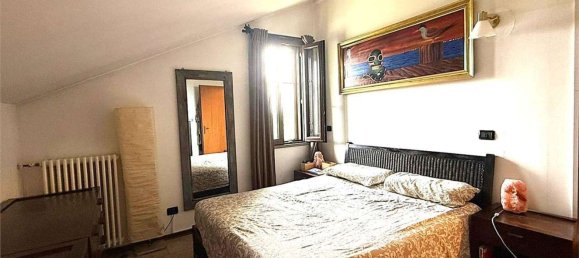 3 bedrooms Apartment in Reggio Emilia, Italy No. 325934 12