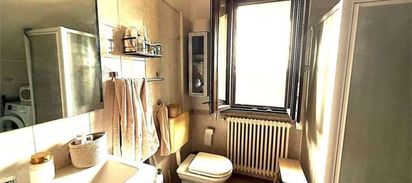 3 bedrooms Apartment in Reggio Emilia, Italy No. 325934 9