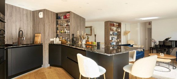 3 bedrooms Apartment in Saint-Cloud, France No. 329221 3