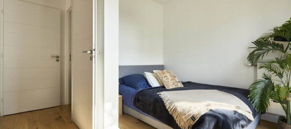 3 bedrooms Apartment in Saint-Cloud, France No. 329221 5