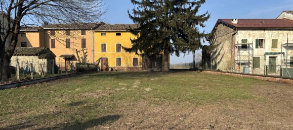 5 rooms House in Parma, Italy No. 232438 8
