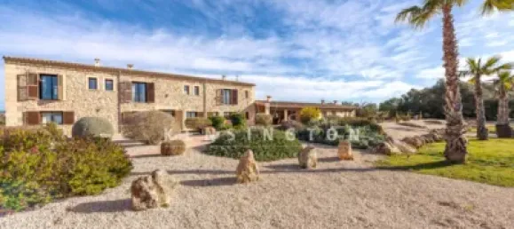 4 bedrooms House in Llucmajor, Spain No. 186824 3