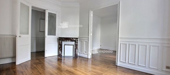 2 Schlafzimmer Wohnung in Pantin, France, Nr. 182672 11