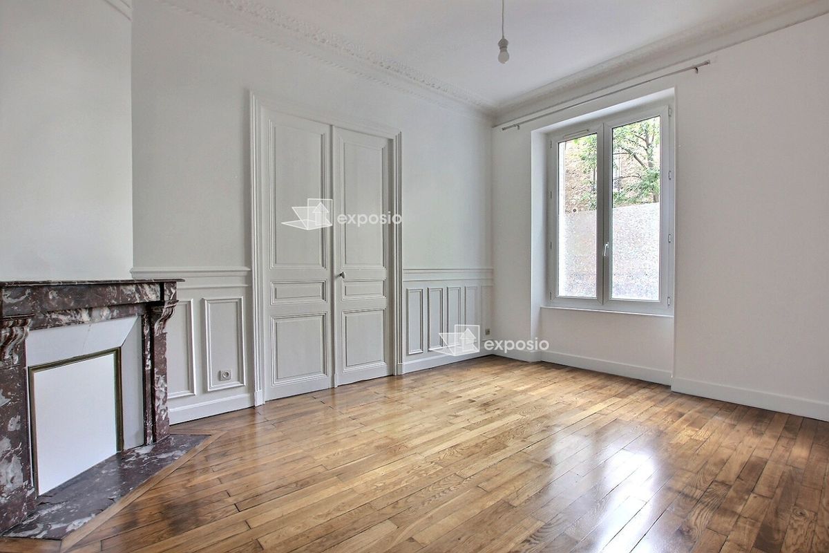 2 Schlafzimmer Wohnung in Pantin, France, Nr. 182672