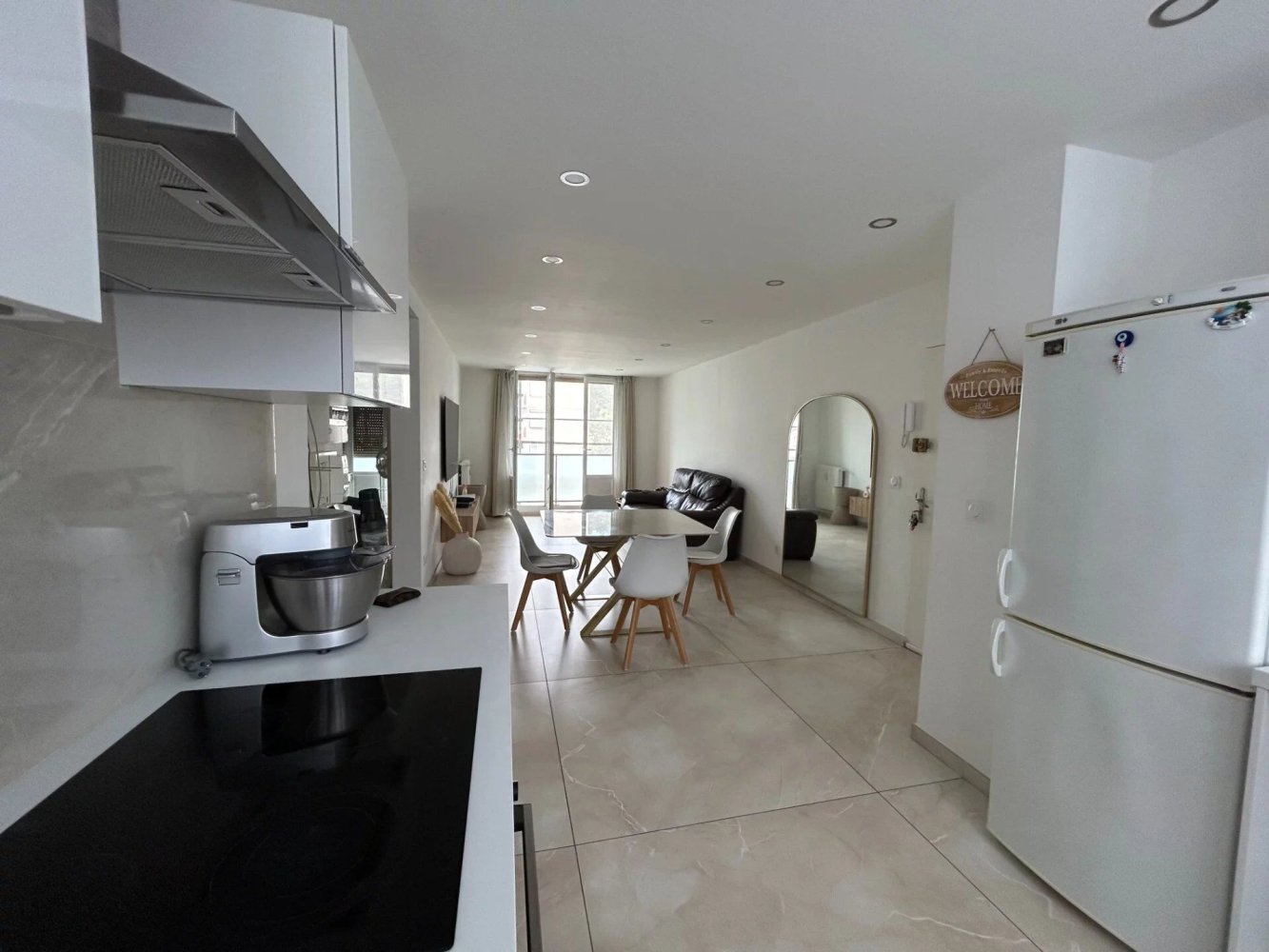 Квартира с 2 спальнями в Рив-де-Жье, Франция № 291458