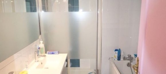 Apartamento de 3 dormitorios en Perpignan, France No. 278059 4