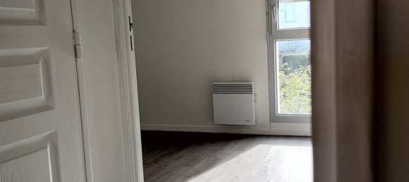 4 bedrooms House in Chartres, France No. 223409 3