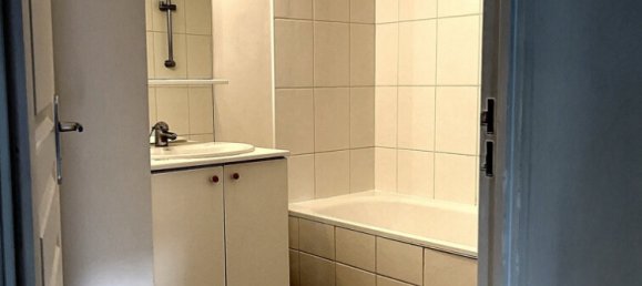 4 bedrooms House in Chartres, France No. 223409 6