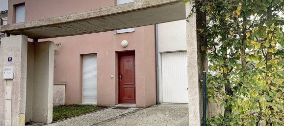 4 bedrooms House in Chartres, France No. 223409 8