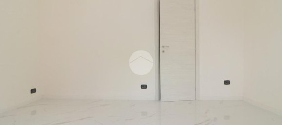 3 rooms Apartment in Rho, Italy No. 269899 19