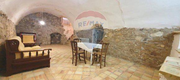 2 bedrooms House in Chiaramonte Gulfi, Italy No. 332559 7