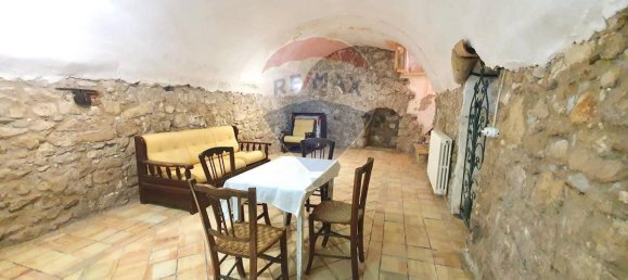 2 bedrooms House in Chiaramonte Gulfi, Italy No. 332559 8