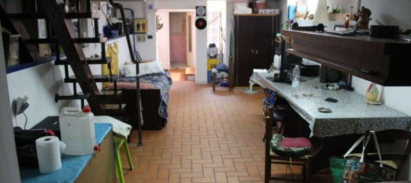 7غرفة شقة في Fucecchio, Italy رقم 190137 21