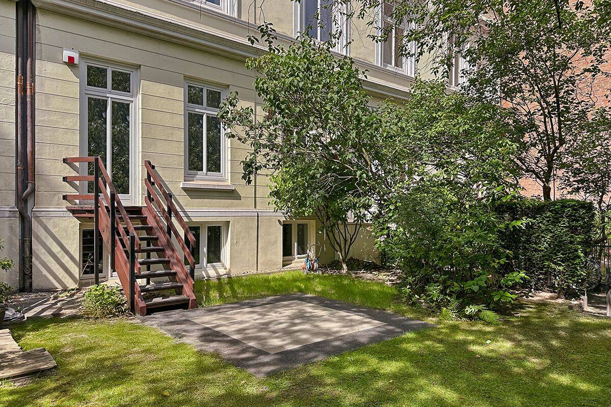 Duplex de 7 divisões em Eimsbuttel, Germany N.º 22067