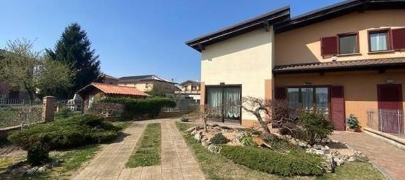 Вилла с 5 комнатами в Джуссаго, Италия № 75383 32