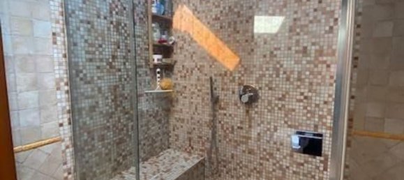 Вилла с 5 комнатами в Джуссаго, Италия № 75383 24