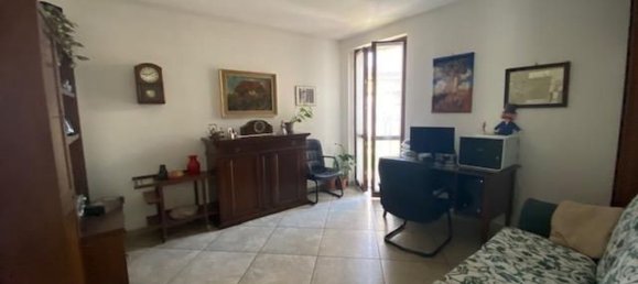 Вилла с 5 комнатами в Джуссаго, Италия № 75383 10